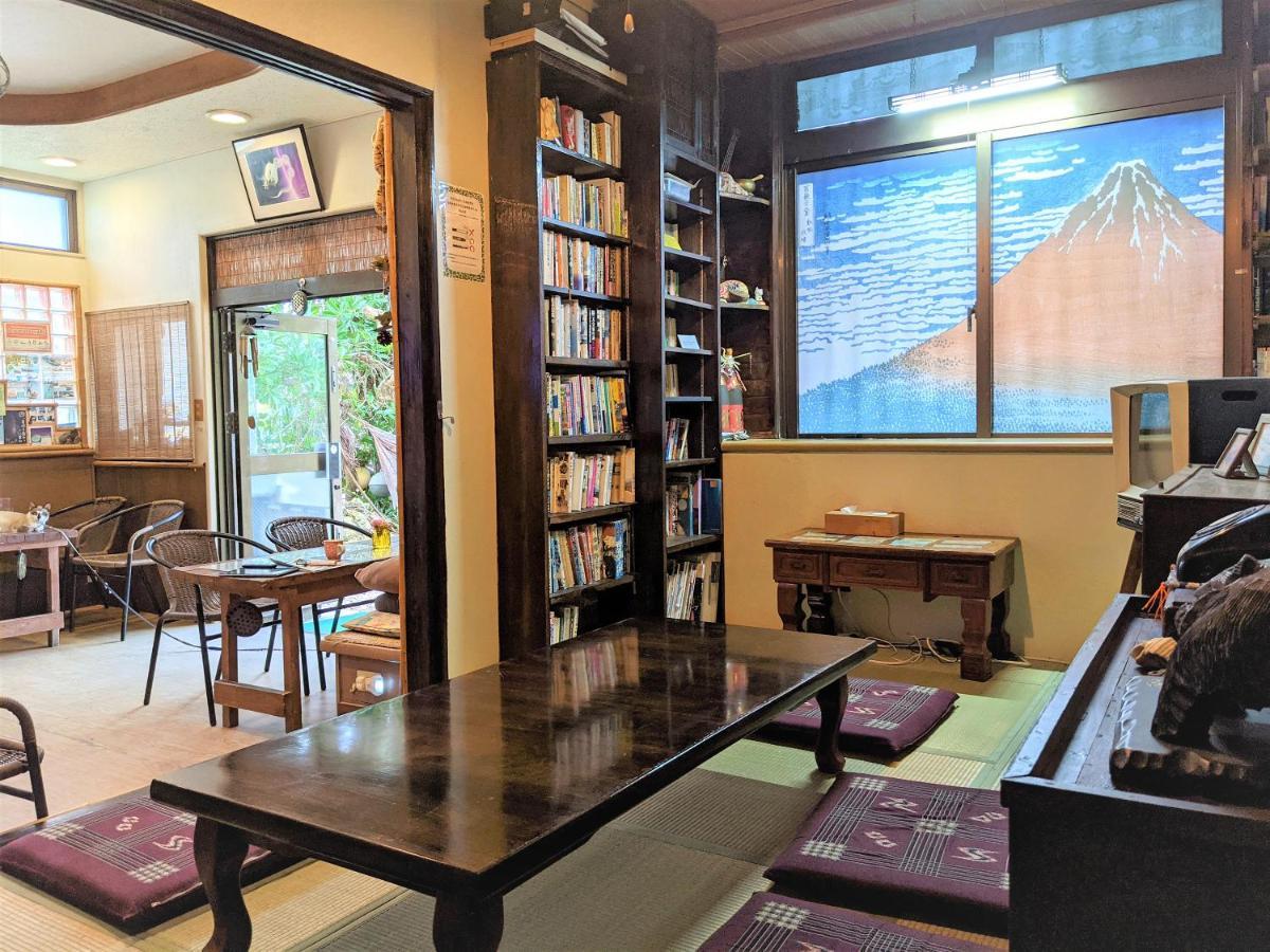 Hotel Shiraho Friends House Ishigaki  Zewnętrze zdjęcie